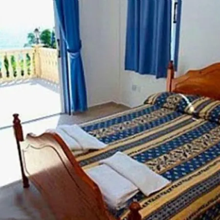 Villa The 