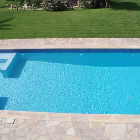 Villa The 